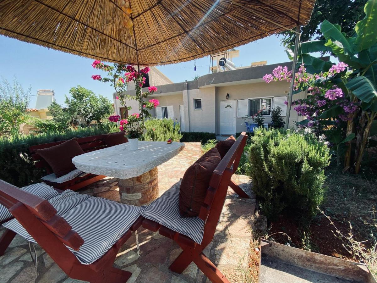 Guesthouse Cankaj Ksamil Bagian luar foto